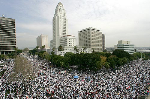 illegals march in LA.jpg